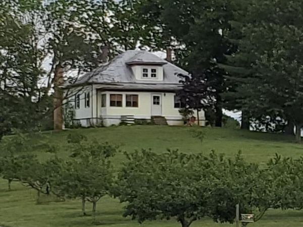 468 Maple Ridge LN , Fincastle, VA 24090