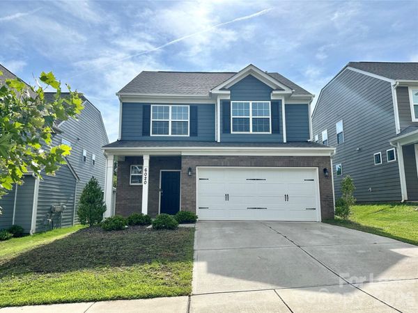 6020 Hampstead Pond Lane, Matthews, NC 28105