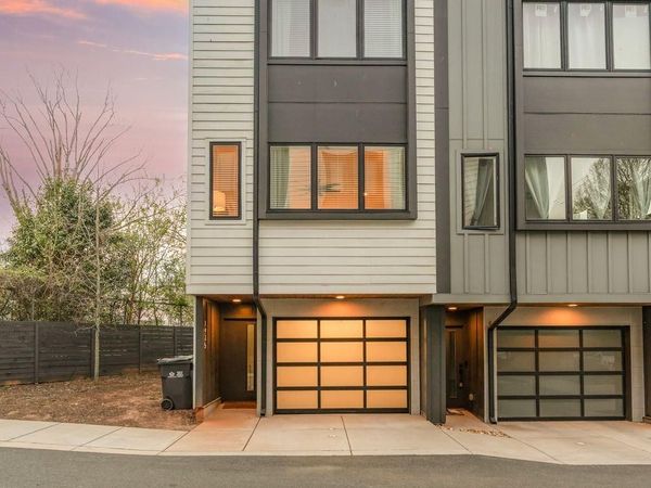 1935 W Trade Street , Charlotte, NC 28216