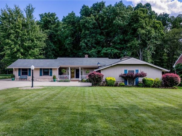 3270 Harris Road , Broadview Heights, OH 44147