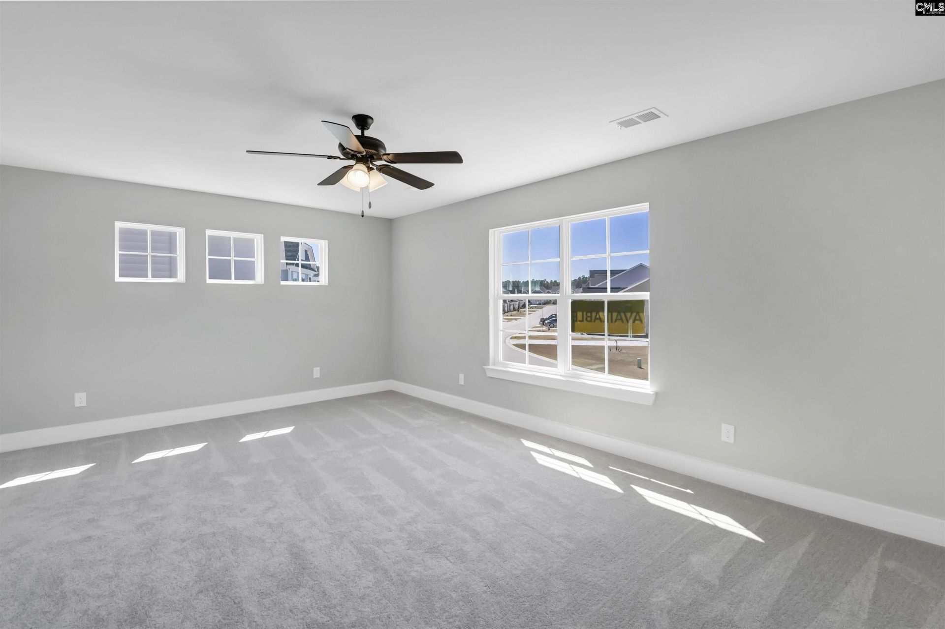 631 Thunder Gulch Avenue Photo 23
