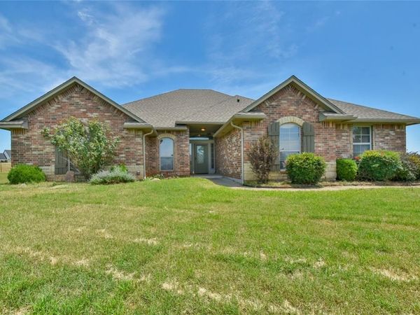 1921 NW 4th Place, Newcastle, OK 73065