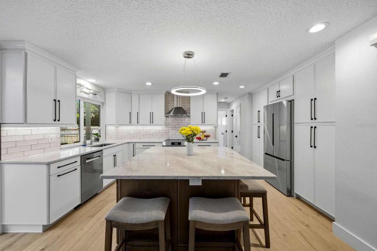 13867 Feather Sound Drive , Clearwater, FL 33762 Photo
