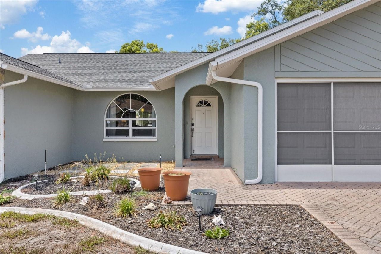 8166 Winding Oak Lane , Spring Hill, FL 34606 Photo