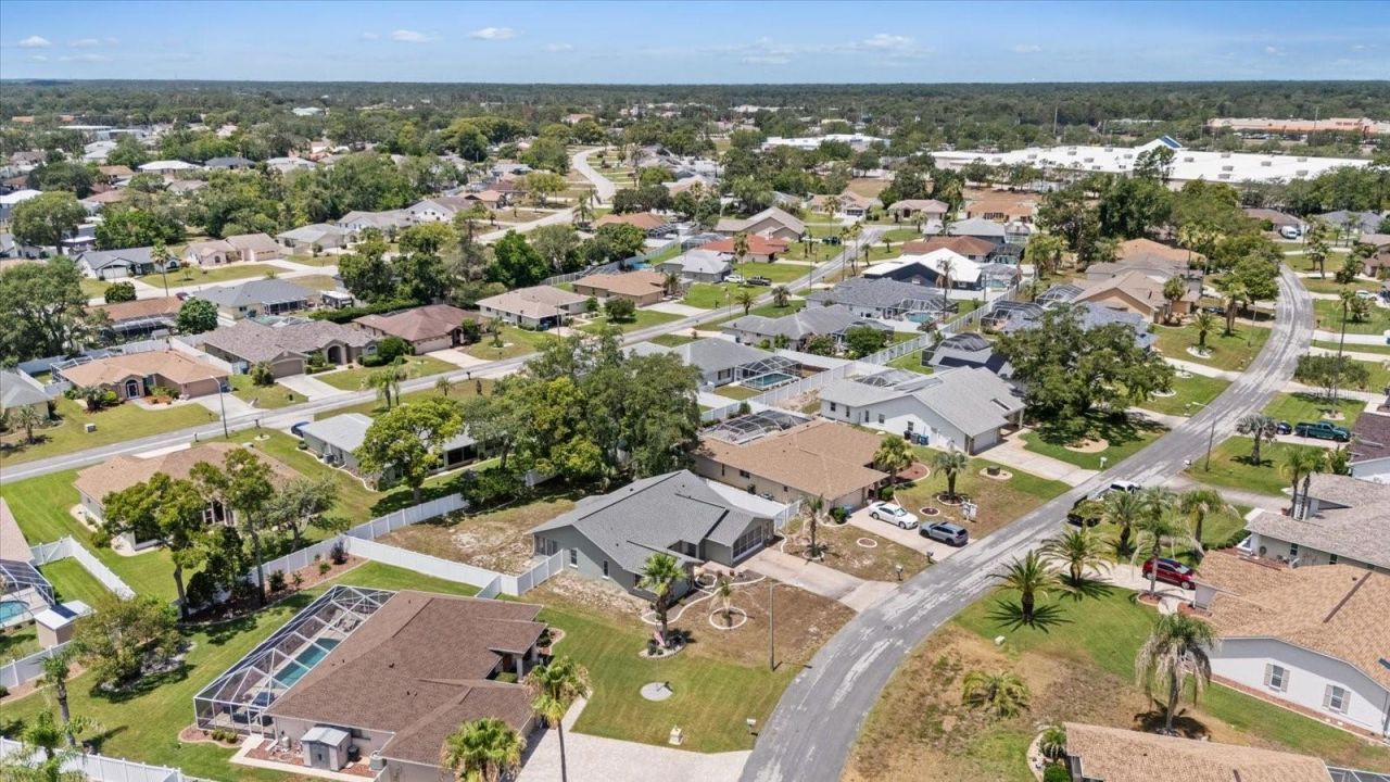 8166 Winding Oak Lane , Spring Hill, FL 34606 Photo