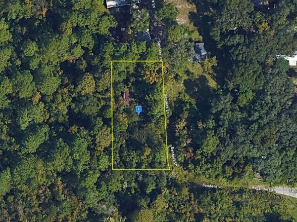 525 SANDERS LANE , PANAMA CITY, FL 32401