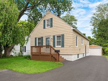 606 Boston Road, Syracuse, NY 13211