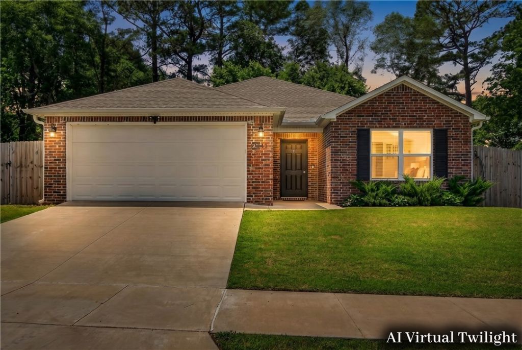 2941 W Emil Drive, Fayetteville, AR 72704 Main Photo