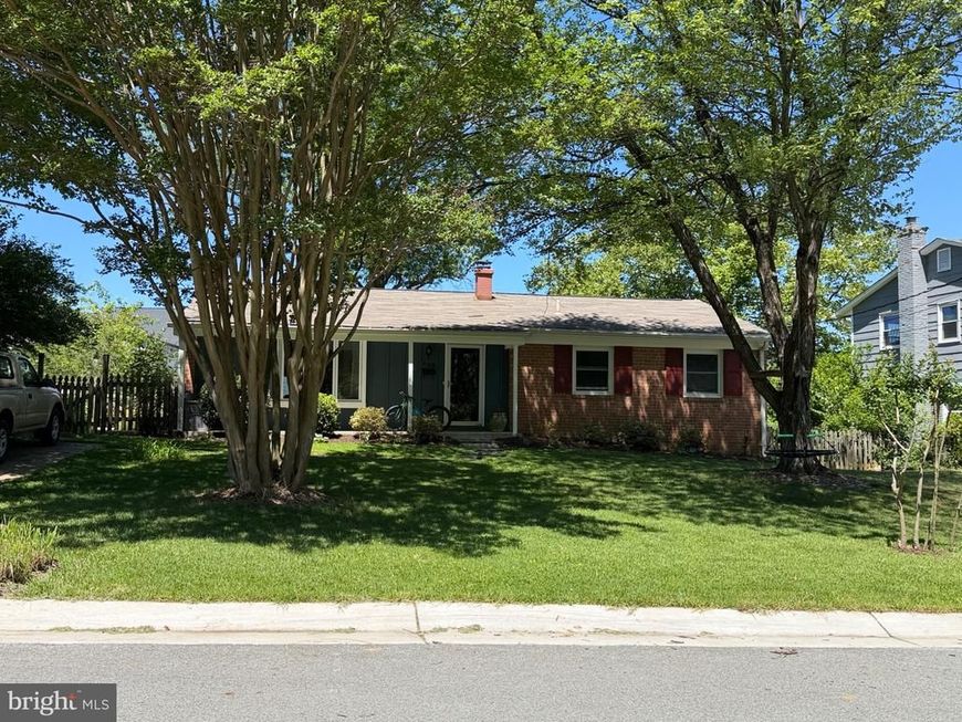 9706 Corkran Lane, Bethesda, MD 20817 Main Photo