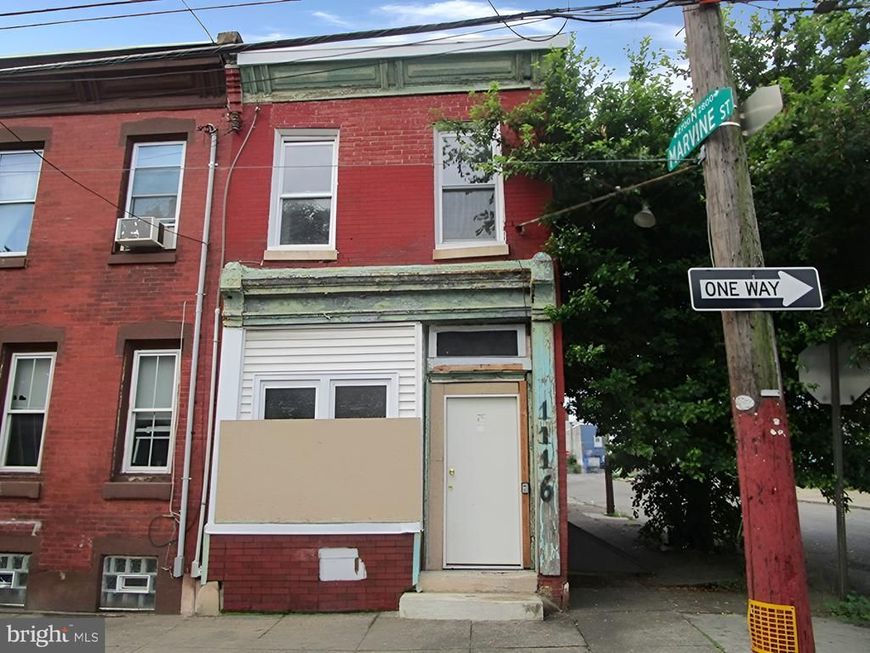 1116 W Somerset Street, Philadelphia, PA 19133 Main Photo