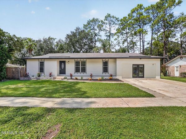 962 GROVE PARK Drive E, Orange Park, FL 32073