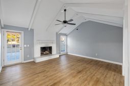 126 W Marion Road photo 4