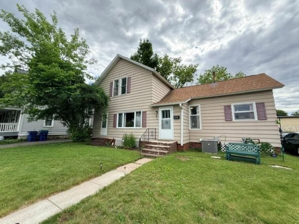 734 S 1ST AVENUE, Wausau, WI 54401