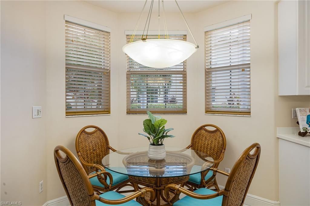 650 Vintage Reserve Cir, Unit 5-A, Naples, FL 34119 Photo
