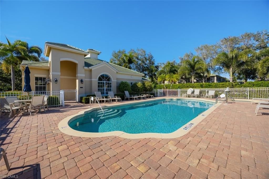 650 Vintage Reserve Cir, Unit 5-A, Naples, FL 34119 Photo