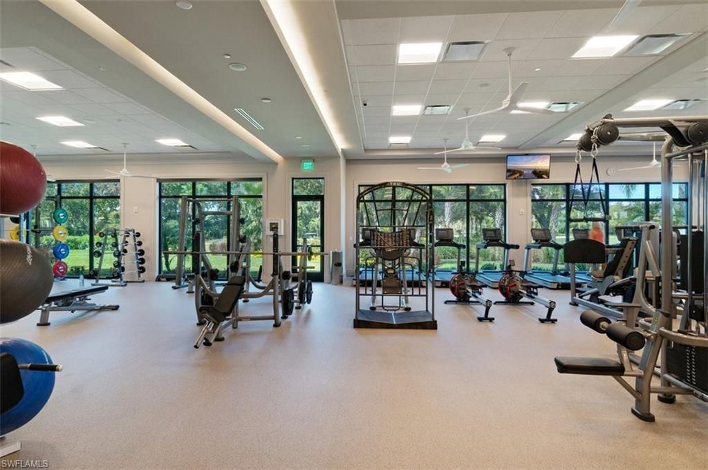 650 Vintage Reserve Cir, Unit 5-A, Naples, FL 34119 Photo