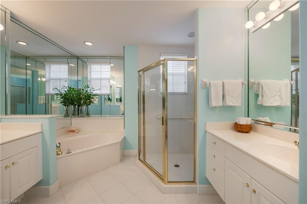 650 Vintage Reserve Cir, Unit 5-A, Naples, FL 34119 Photo