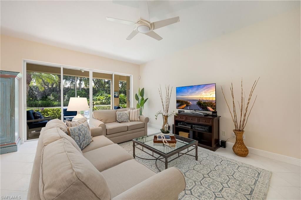 650 Vintage Reserve Cir, Unit 5-A, Naples, FL 34119 Photo