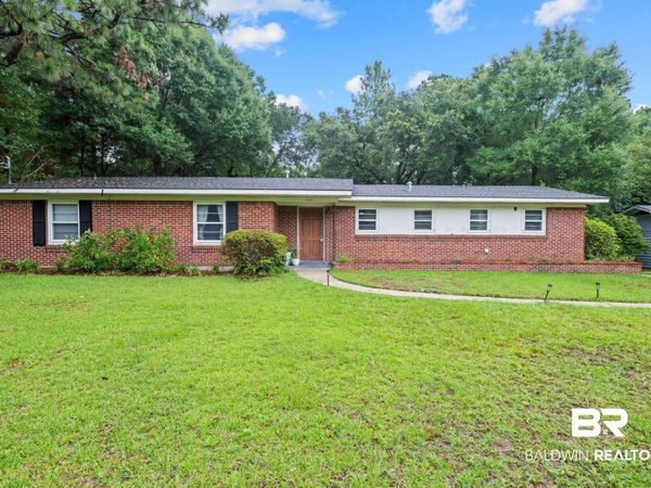1517 Montpelier, Mobile, AL 36693