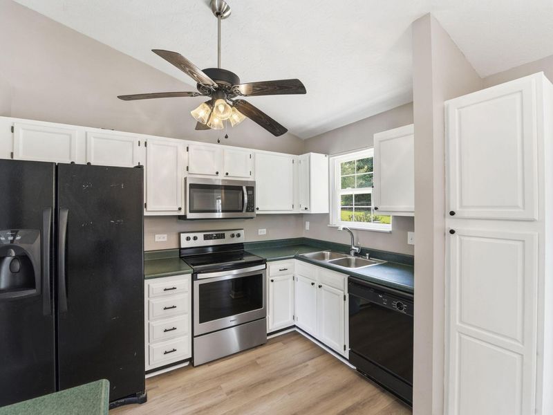 1824 Princess Court, Hebron, KY 41048 Photo 7