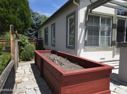 6756 Cinnamon Drive, Sparks, NV 89436 Photo