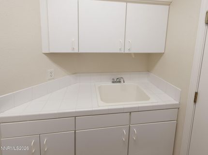 6756 Cinnamon Drive, Sparks, NV 89436 Photo