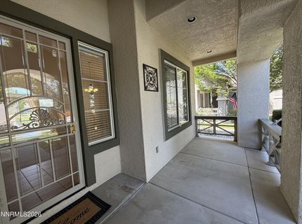 6756 Cinnamon Drive, Sparks, NV 89436 Photo