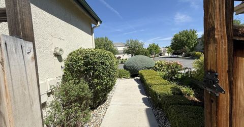 6756 Cinnamon Drive, Sparks, NV 89436 Photo
