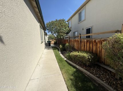 6756 Cinnamon Drive, Sparks, NV 89436 Photo