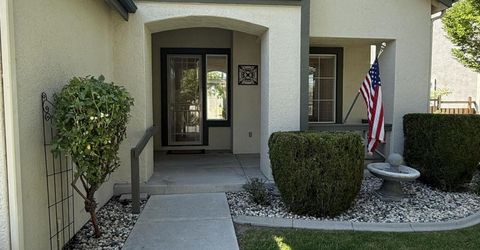6756 Cinnamon Drive, Sparks, NV 89436 Photo