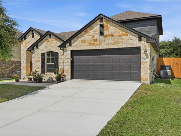 2122 Dragon Trail , New Braunfels, TX 78130