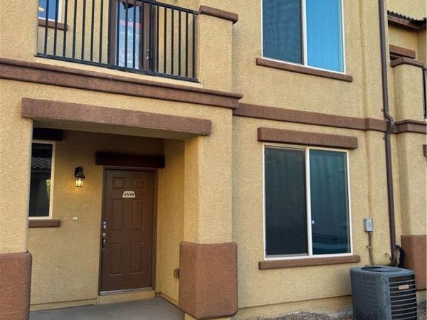 4530 Townwall Street, Las Vegas, NV 89115