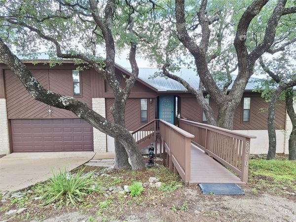 8310 Bar K Ranch RD , Lago Vista, TX 78645