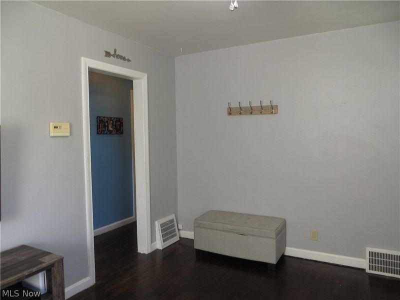 4347 Redding Road, Cleveland, OH 44109 Photo 11