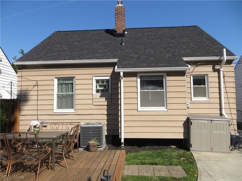 4347 Redding Road, Cleveland, OH 44109 Photo 2