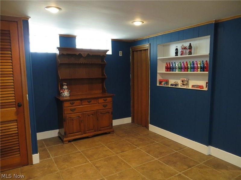 4347 Redding Road, Cleveland, OH 44109 Photo 40