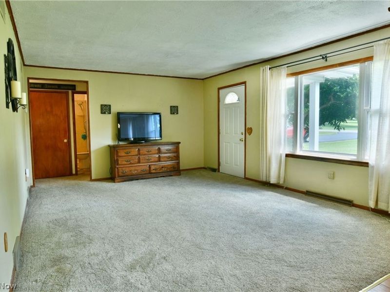 364 Mackey Drive, Vienna, OH 44473 Photo 13