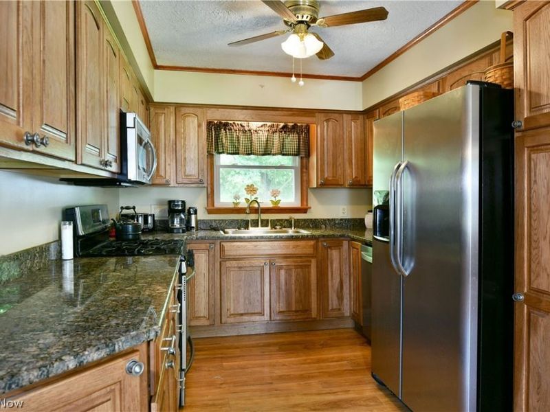 364 Mackey Drive, Vienna, OH 44473 Photo 18