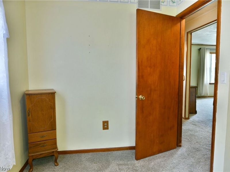 364 Mackey Drive, Vienna, OH 44473 Photo 28