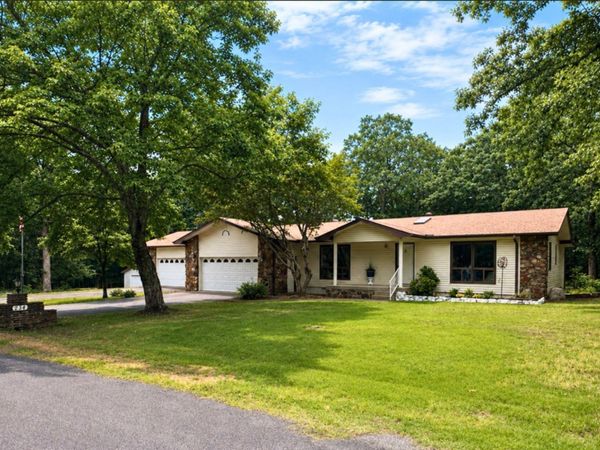 234 Pine Hill Rd, Fairfield Bay, AR 72088