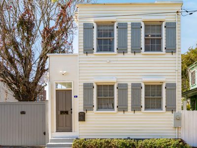 1 Ducs Court, Charleston, SC 29403