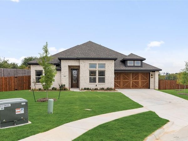 1044 Quincy Drive, Red Oak, TX 75154