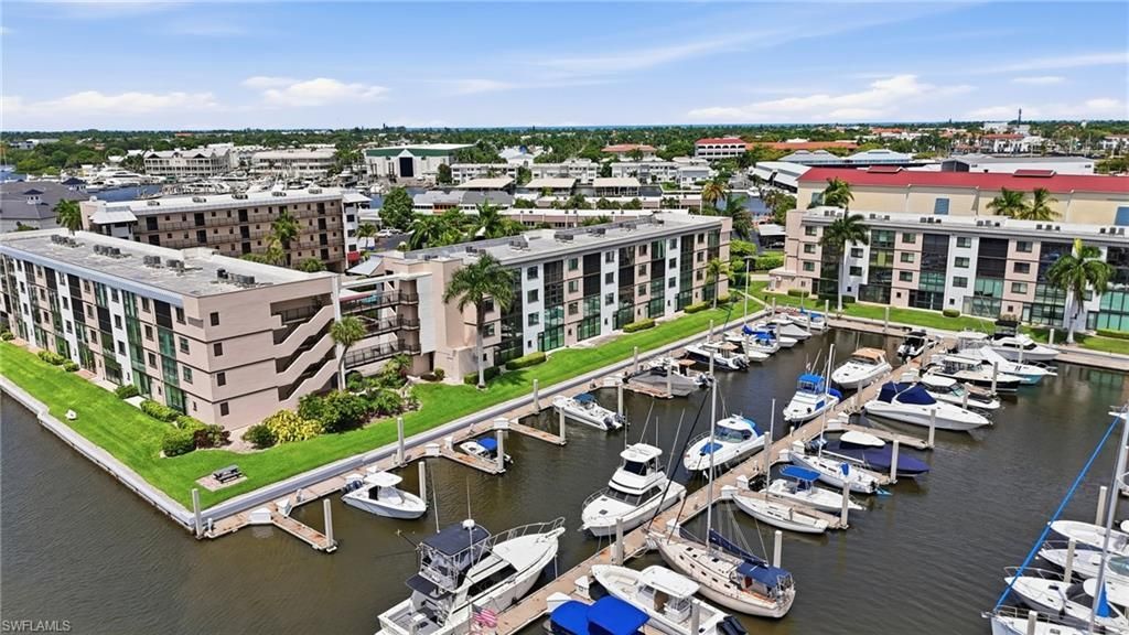 803 River Point Dr , Unit 107B, Naples, FL 34102 Photo