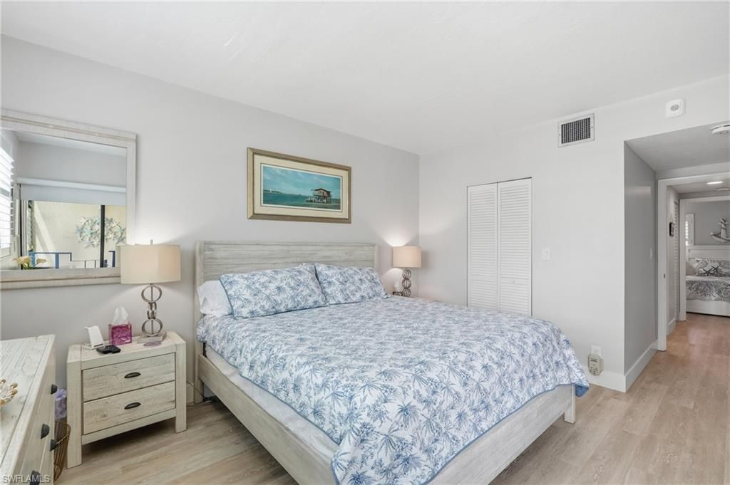803 River Point Dr , Unit 107B, Naples, FL 34102 Photo