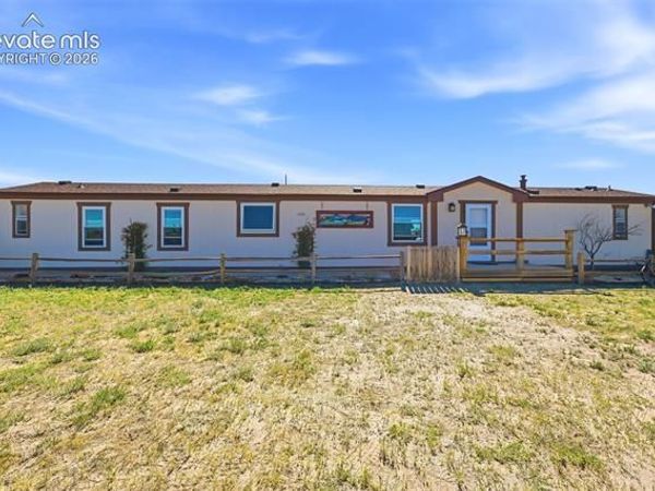 6355 Field View, Peyton, CO 80831