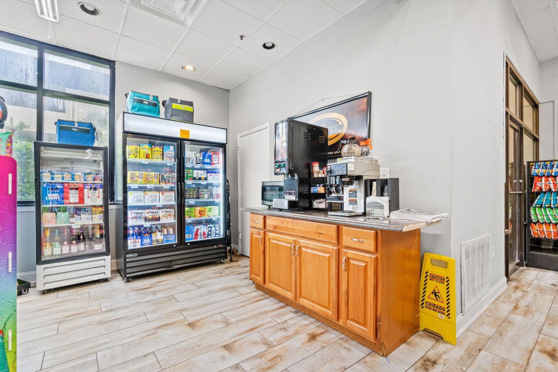 2310 N Ocean Blvd.  Photo 7