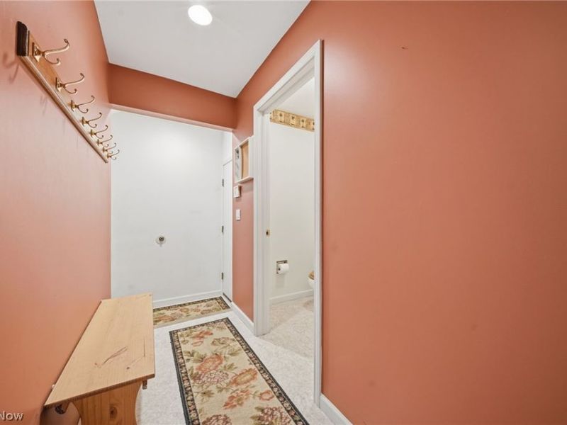 12065 Pheasant Court, Chardon, OH 44024 Photo 30