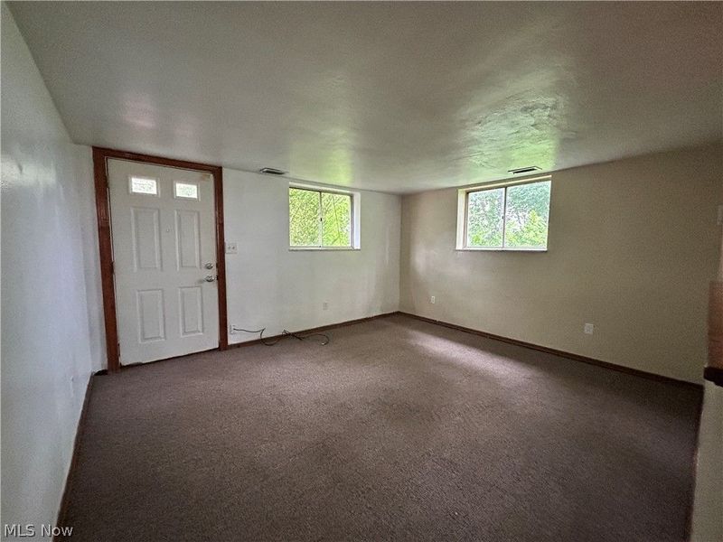 2803 Sunset Boulevard, Unit 3, Steubenville, OH 43952 Photo 2