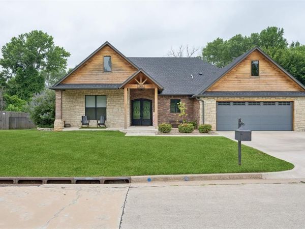 501 Buckboard Lane, Midwest City, OK 73130