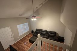 7918 Shadow Oak Drive photo 4